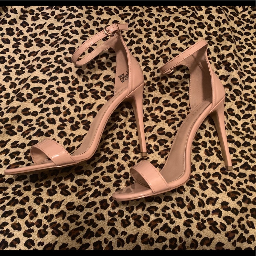 Nude heels